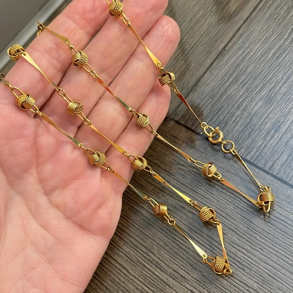 Vintage Gold-Tone Long Love Knots Link Necklace Chain